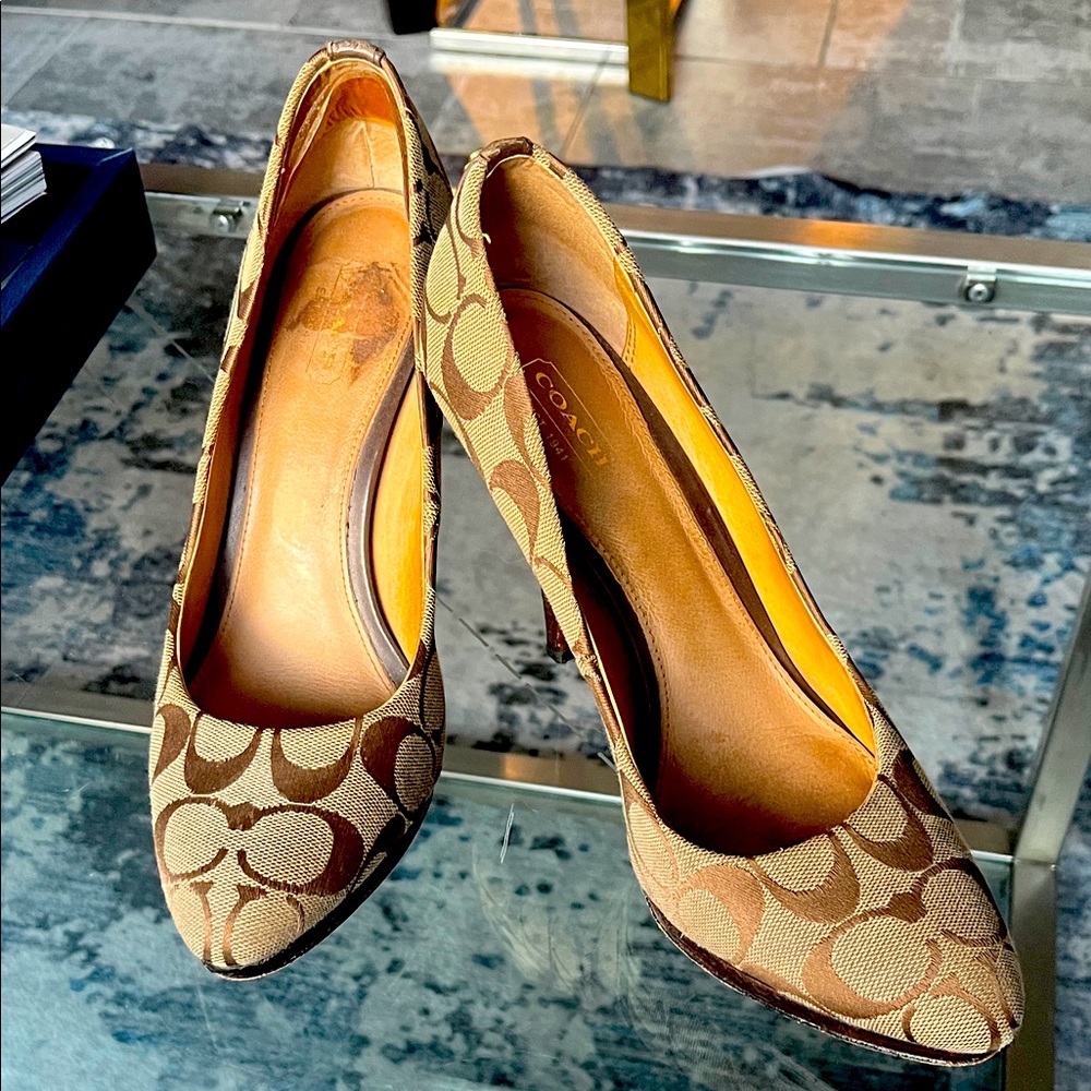 Coach Women's Brown Patterned Heels